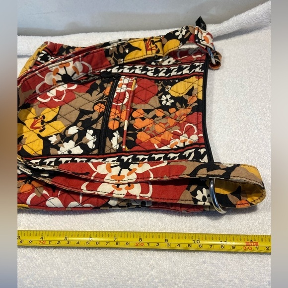 Vera Bradley Large Floral Hipster Crossbody Bag Purse - Picture 4 of 10